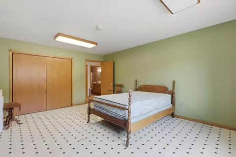 Bedroom - 24492 Oak Meadows Ct, Keystone, SD 57751 photo 4 of 6