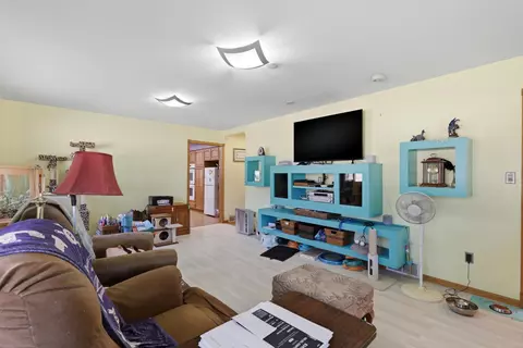 Living - 24492 Oak Meadows Ct, Keystone, SD 57751 photo 1 of 1