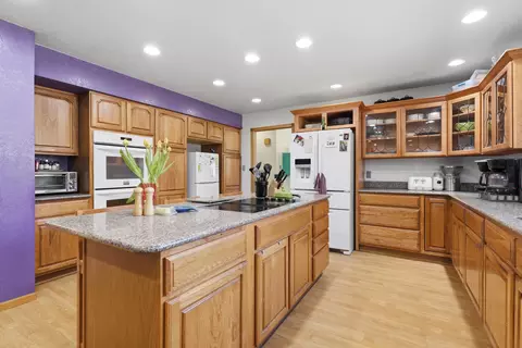 Kitchen - 24492 Oak Meadows Ct, Keystone, SD 57751 photo 4 of 5
