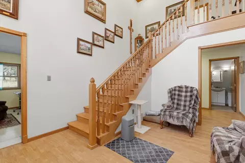 Entry Way - 24492 Oak Meadows Ct, Keystone, SD 57751 photo 2 of 4