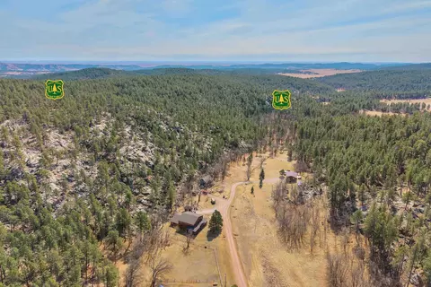 View/Area - 24492 Oak Meadows Ct, Keystone, SD 57751 photo 1 of 6