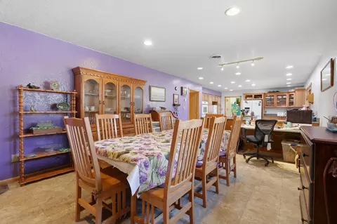 Dining - 24492 Oak Meadows Ct, Keystone, SD 57751 photo 2 of 2