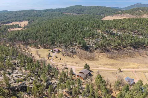 View/Area - 24492 Oak Meadows Ct, Keystone, SD 57751 photo 2 of 6