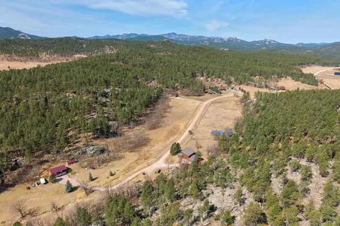 View/Area - 24492 Oak Meadows Ct, Keystone, SD 57751 photo 3 of 6