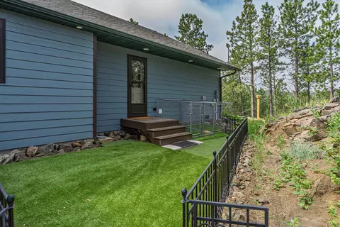 Exterior - 11754 Caledonia Trl, Custer, SD 57730 photo 6 of 12