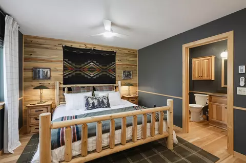 Bedroom - 11754 Caledonia Trl, Custer, SD 57730 photo 1 of 3