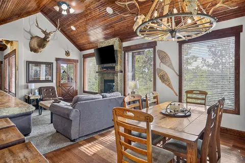 Dining - 21183 Gilded Mountain Loop, Lead, SD 57754 photo 1 of 2