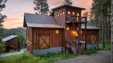 21183 Gilded Mountain Loop, Lead, SD 57754