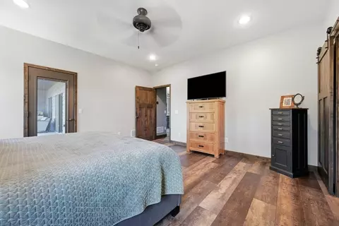 Bedroom - 20726 Morning Star Rd, Lead, SD 57754 photo 2 of 5