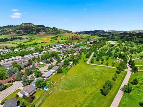 View/Area - 219 Lariat Dr, Spearfish, SD 57783 photo 2 of 5