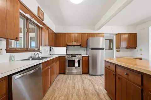 Kitchen - 219 Lariat Dr, Spearfish, SD 57783 photo 1 of 3