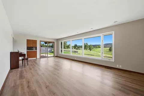 Living - 219 Lariat Dr, Spearfish, SD 57783 photo 4 of 5