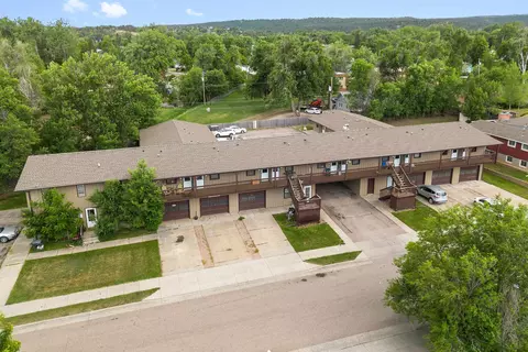 3313 Leland Ln, Rapid City, SD 57702