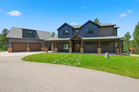 3135 American Eagle Rd, Spearfish, SD 57783