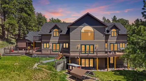 8207 Blucksberg Mountain Rd, Sturgis, SD 57785