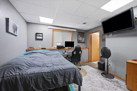 Bedroom - 322 Summit St, Belle Fourche, SD 57717 photo 3 of 3