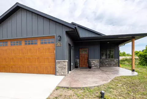 702 South St, Whitewood, SD 57793
