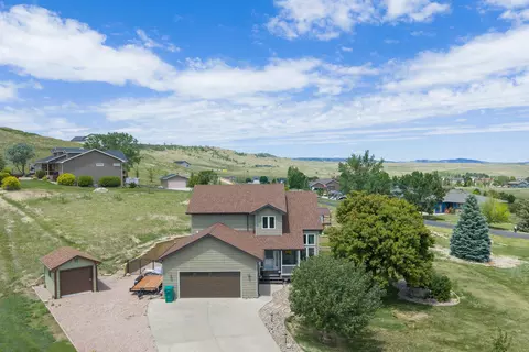 11565 Saddleback Ct, Rapid City, SD 57703