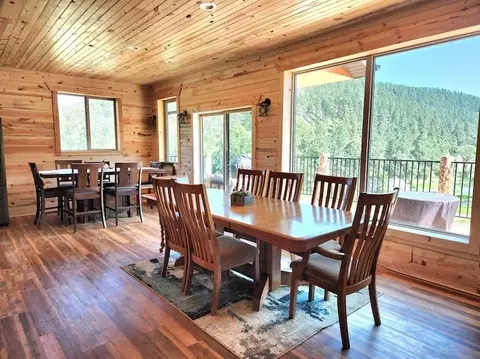 Dining - 10548 Higgins Ln, Spearfish, SD 57783 photo 3 of 4