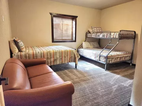 Bedroom - 10548 Higgins Ln, Spearfish, SD 57783 photo 5 of 5
