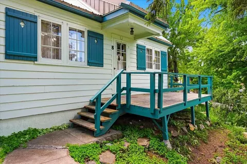 8 Jefferson St, Deadwood, SD 57732