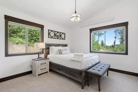 Bedroom - 20820 Bellefish Rd, Lead, SD 57754 photo 5 of 7