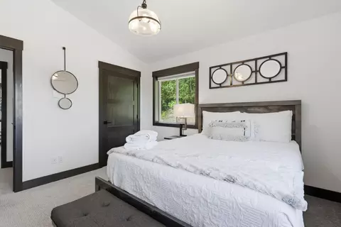 Bedroom - 20820 Bellefish Rd, Lead, SD 57754 photo 6 of 7