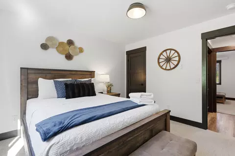 Bedroom - 20820 Bellefish Rd, Lead, SD 57754 photo 4 of 7