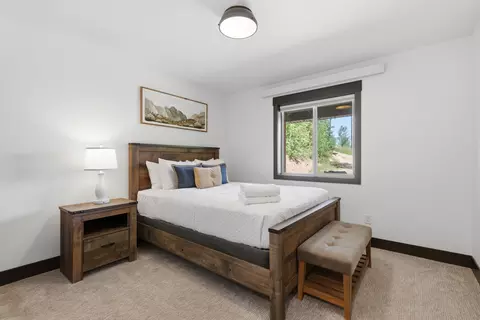 Bedroom - 20820 Bellefish Rd, Lead, SD 57754 photo 1 of 7