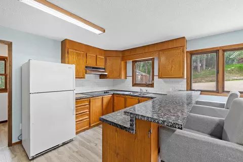 222 S 2nd St, Custer, SD 57730 photo 4