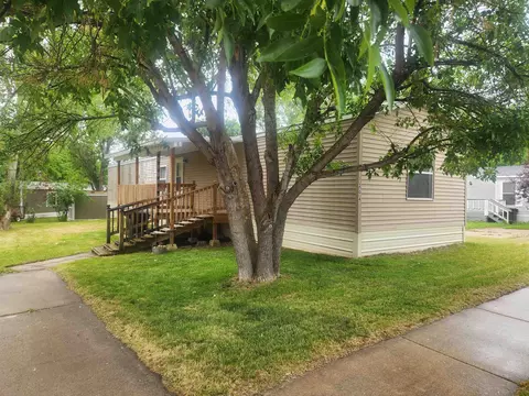 1204 Elkhorn Peak Ln, Spearfish, SD 57783
