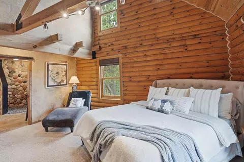 Bedroom - 20151 Saddle Ct, Whitewood, SD 57793 photo 2 of 8