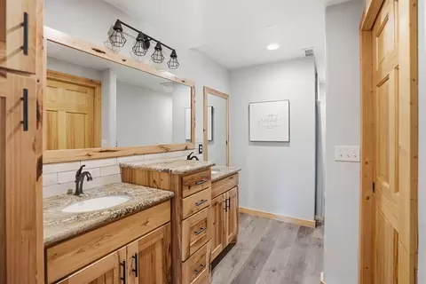Bath - 20151 Saddle Ct, Whitewood, SD 57793 photo 6 of 6