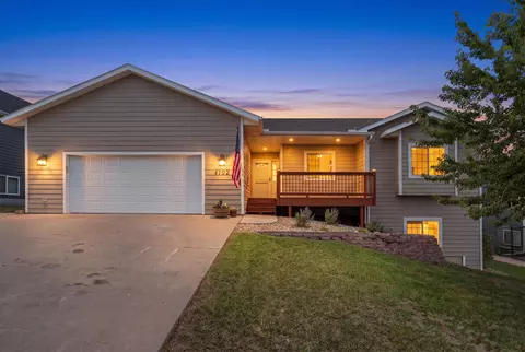 1102 Sitka St, Rapid City, SD 57701