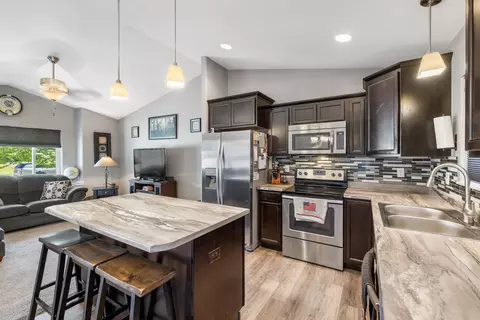 Kitchen - 6674 Cambridge Pl, Summerset, SD 57718 photo 4 of 4