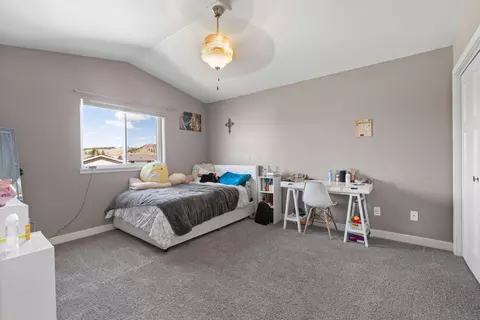 Bedroom - 6674 Cambridge Pl, Summerset, SD 57718 photo 2 of 4