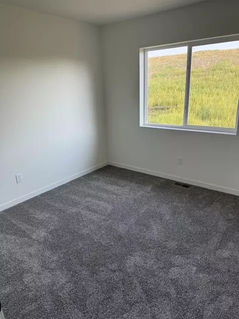 868 Yorktown Blvd, Box Elder, SD 57719 photo 13