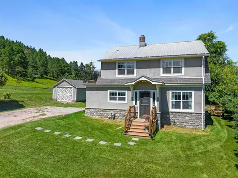 1302 Hooker St, Whitewood, SD 57793 photo 1