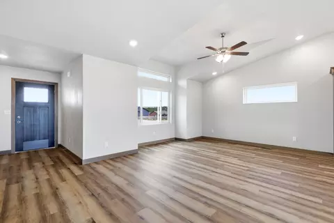 Living - 1103 Cobalt Dr, Rapid City, SD 57701 photo 2 of 6