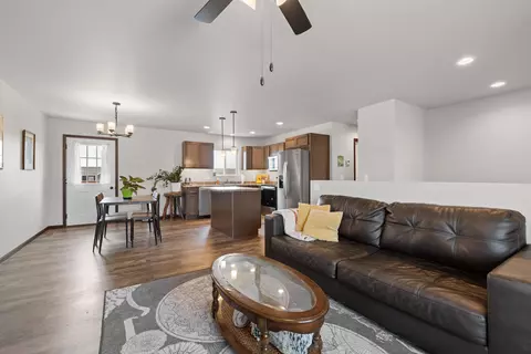 853 Yorktown Blvd, Box Elder, SD 57719 photo 4