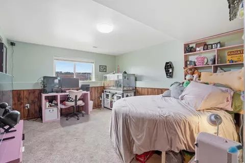 Bedroom - 21046 Torrey Pines Ct, Sturgis, SD 57785 photo 4 of 5