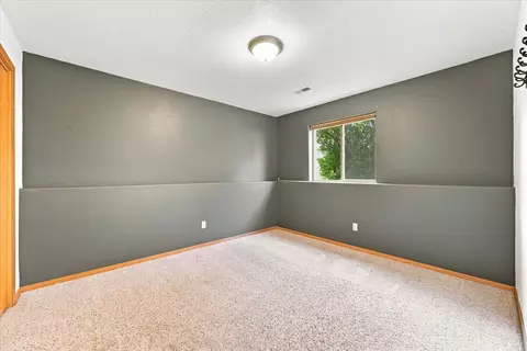 Bedroom - 1802 Sugar Creek Pl, Spearfish, SD 57783 photo 5 of 6