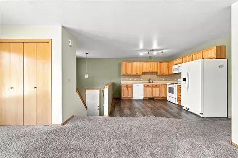 Living - 1802 Sugar Creek Pl, Spearfish, SD 57783 photo 3 of 4