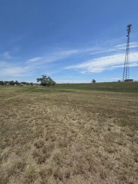 000 W 9th St, Oelrichs, SD 57763 photo 2