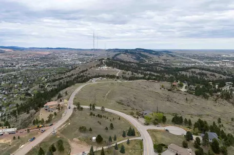 1742 Lampert Ct, Rapid City, SD 57701 photo 10