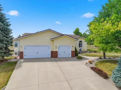 Exterior - 1427 W Charles St, Spearfish, SD 57783 photo 4 of 6