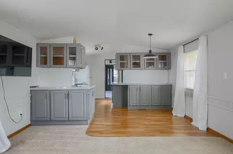 Living - 1208 Elkhorn Peak Ln, Spearfish, SD 57783 photo 2 of 3