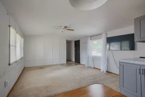 Living - 1208 Elkhorn Peak Ln, Spearfish, SD 57783 photo 3 of 3