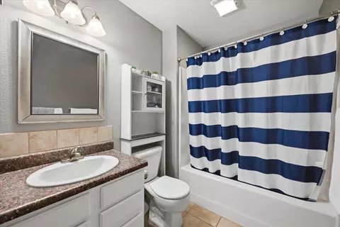 Bath - 3915 Gallatin Ave, Spearfish, SD 57783 photo 1 of 2