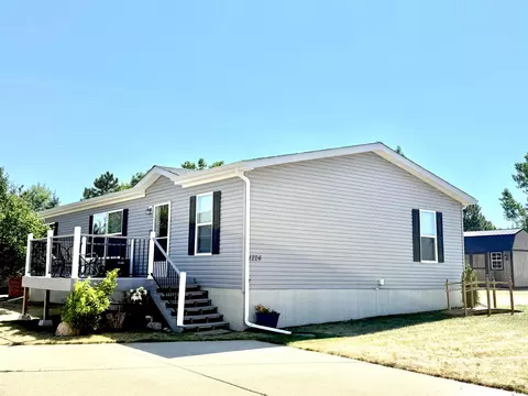 1224 Foothills Dr, Spearfish, SD 57783